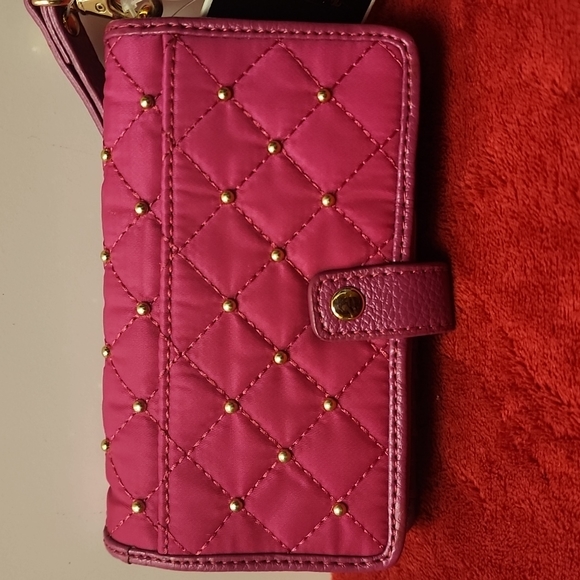 NWT. Juicy Couture Tech Wristlet, Wallet and IPhone  Holder. - Picture 5 of 16